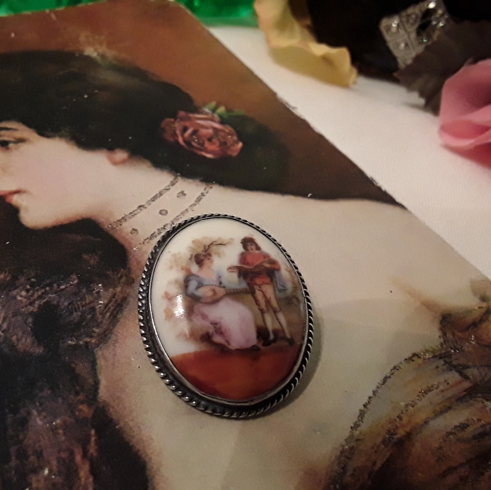 VTG 925 STERLING CAMEO PORCELAIN MINSTREL BROOCH - Picture 7 of 8